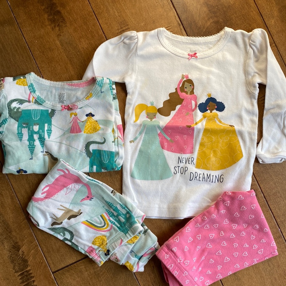 2 sets of Carter pajamas 12 months